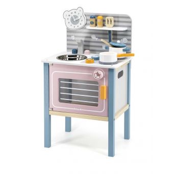 Kitchen W/ Cooking Accessories